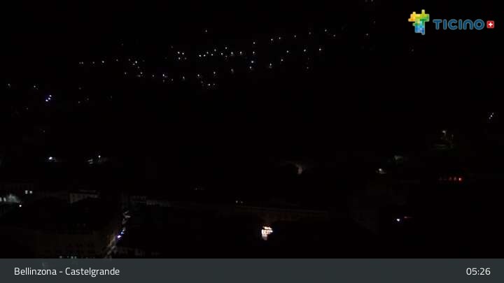 Archived image Webcam Bellinzona: Castelgrande