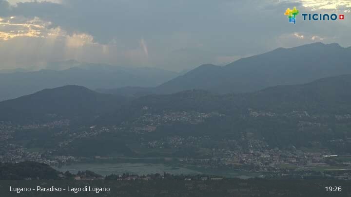 Archiv Foto Webcam Lugano - Paradiso: Monte San Salvatore