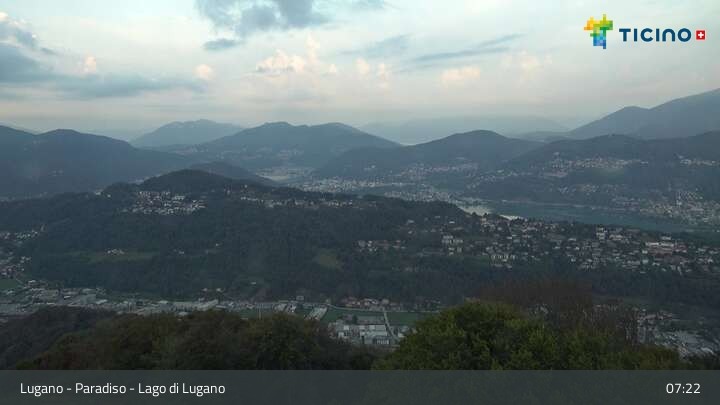Archiv Foto Webcam Lugano - Paradiso: Monte San Salvatore