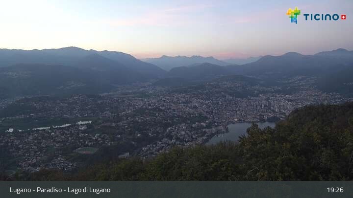 Archiv Foto Webcam Lugano - Paradiso: Monte San Salvatore