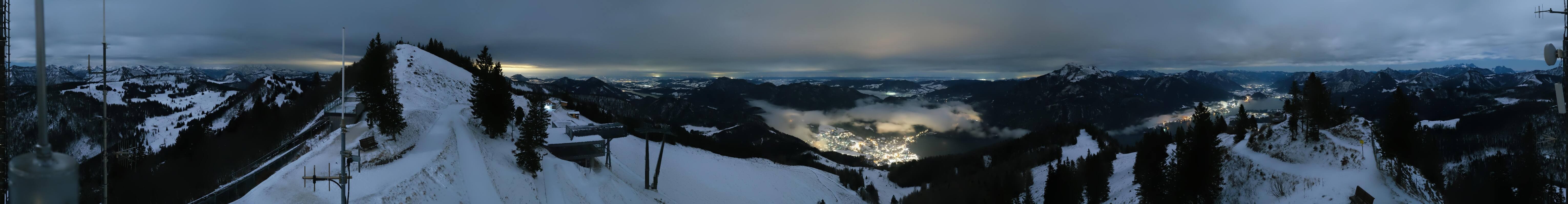 Archiv Foto Webcam Zwölferhorn im Salzkammergut