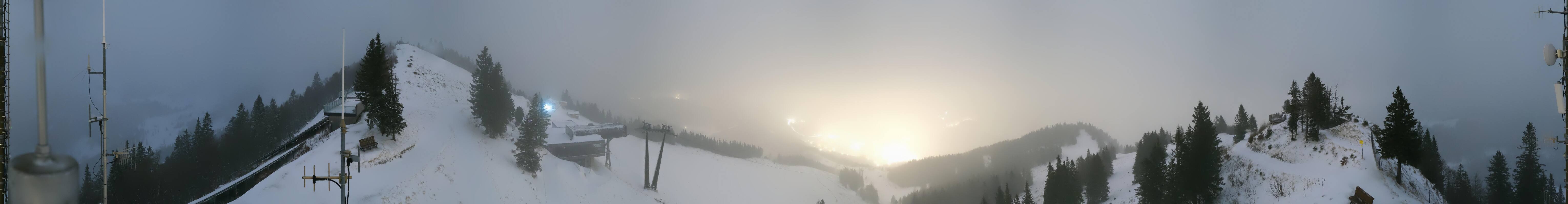 Archiv Foto Webcam Zwölferhorn im Salzkammergut