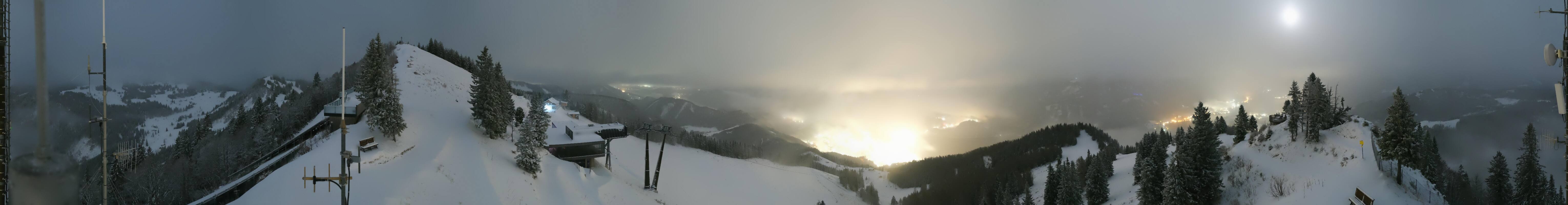Archiv Foto Webcam Zwölferhorn im Salzkammergut