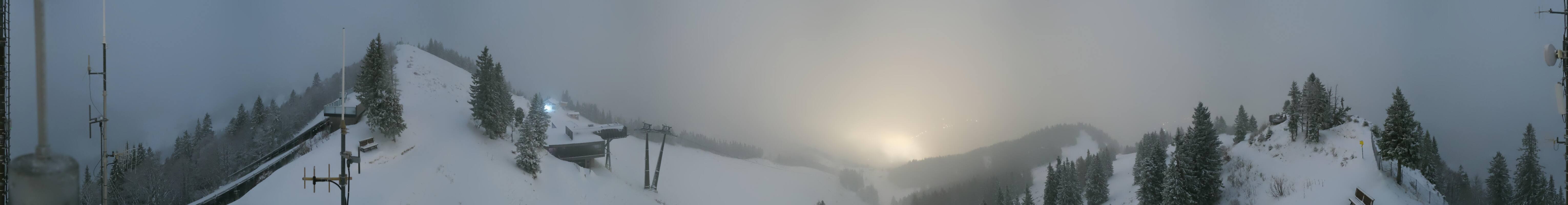 Archiv Foto Webcam Zwölferhorn im Salzkammergut