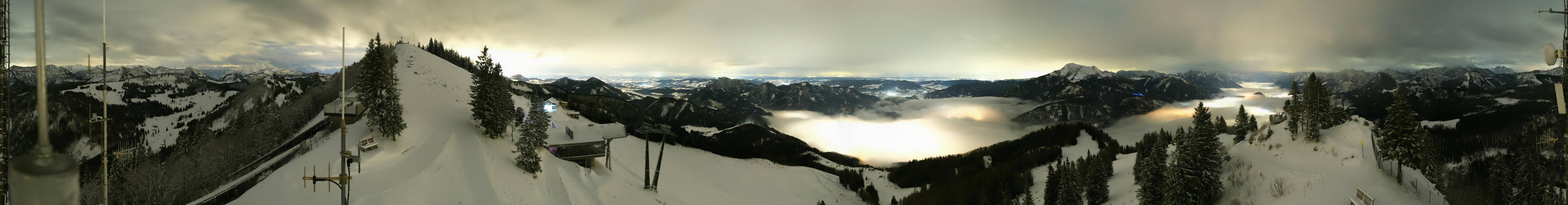 Archiv Foto Webcam Zwölferhorn im Salzkammergut