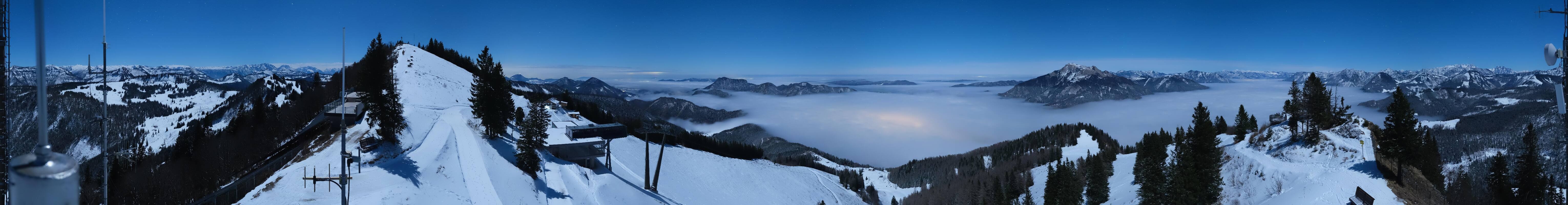 Archiv Foto Webcam Zwölferhorn im Salzkammergut