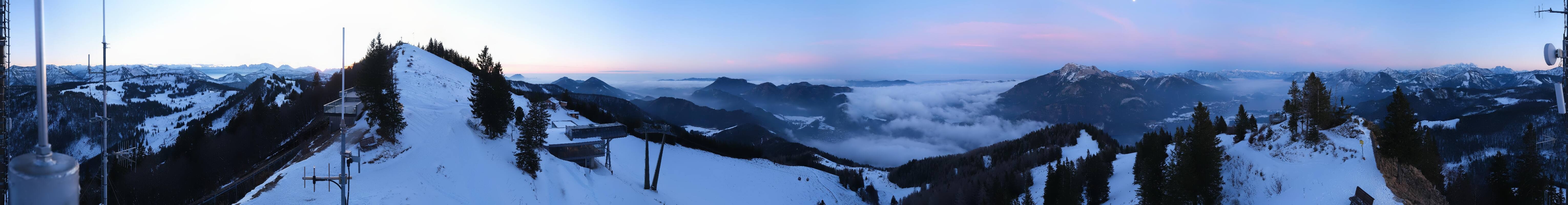 Archiv Foto Webcam Zwölferhorn im Salzkammergut