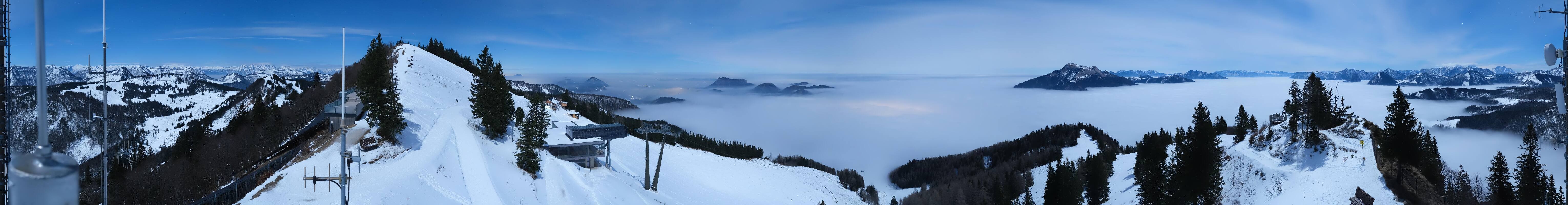 Archiv Foto Webcam Zwölferhorn im Salzkammergut