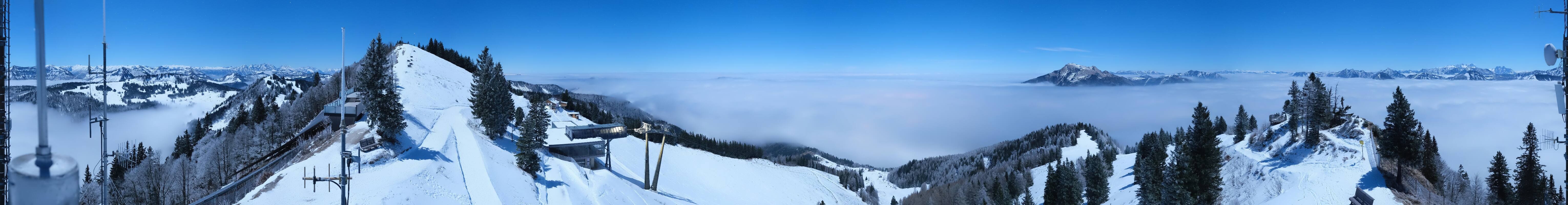 Archiv Foto Webcam Zwölferhorn im Salzkammergut