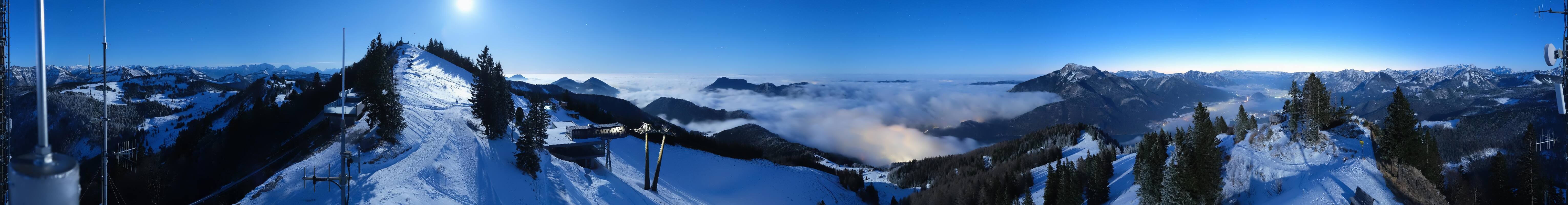 Archiv Foto Webcam Zwölferhorn im Salzkammergut