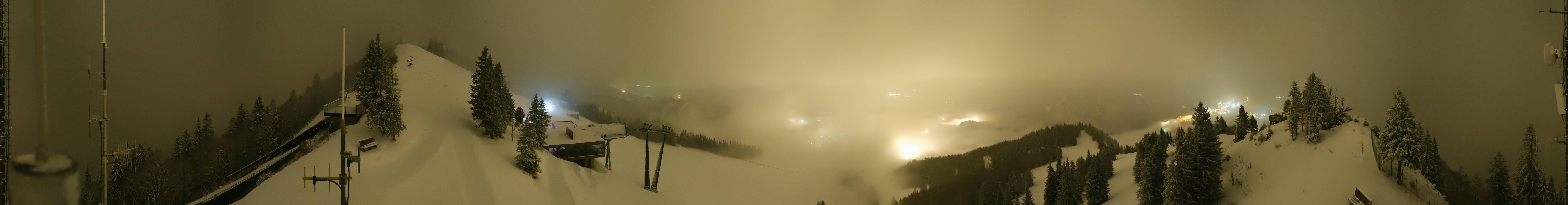 Archiv Foto Webcam Zwölferhorn im Salzkammergut