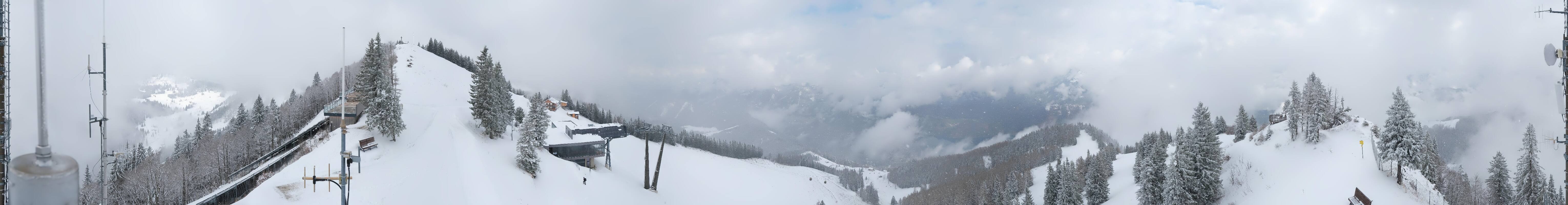 Archiv Foto Webcam Zwölferhorn im Salzkammergut