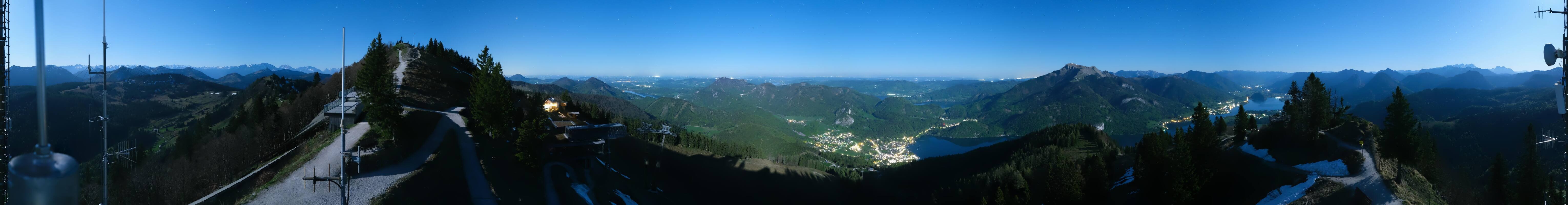 Archiv Foto Webcam Zwölferhorn im Salzkammergut