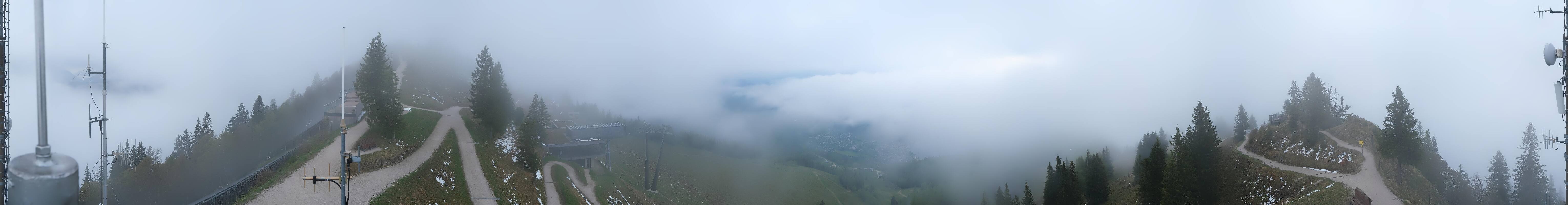 Archiv Foto Webcam Zwölferhorn im Salzkammergut