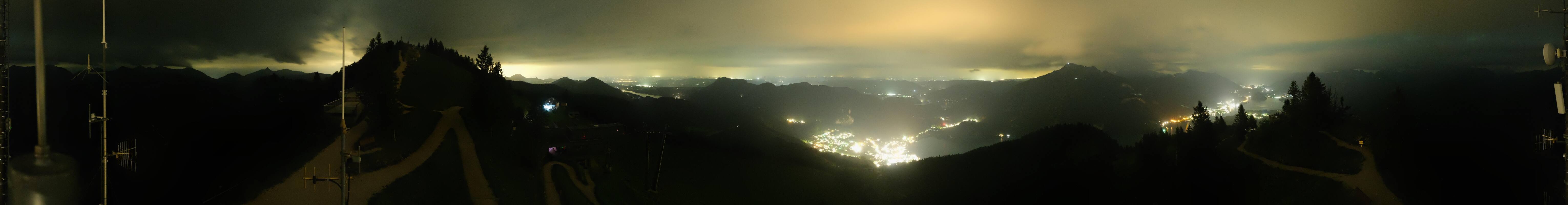 Archiv Foto Webcam Zwölferhorn im Salzkammergut