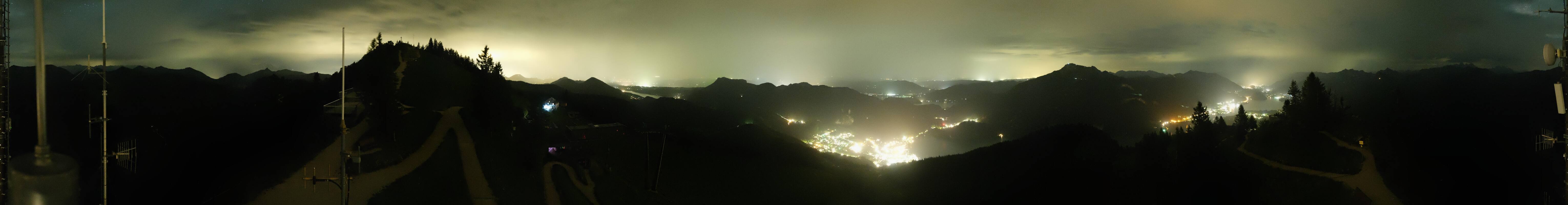 Archiv Foto Webcam Zwölferhorn im Salzkammergut