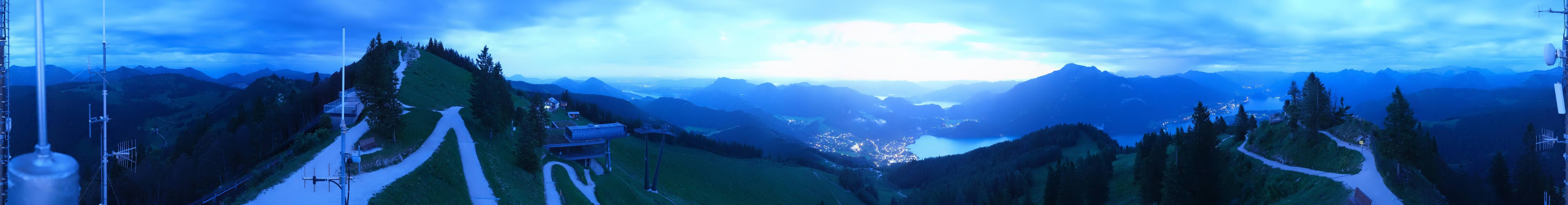 Archiv Foto Webcam Zwölferhorn im Salzkammergut