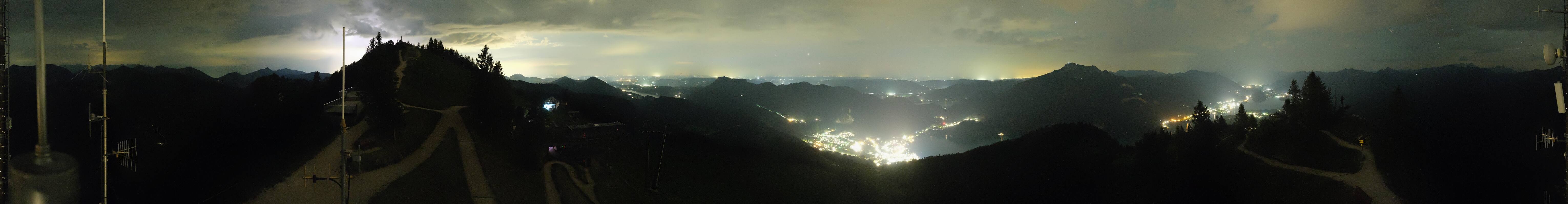 Archiv Foto Webcam Zwölferhorn im Salzkammergut