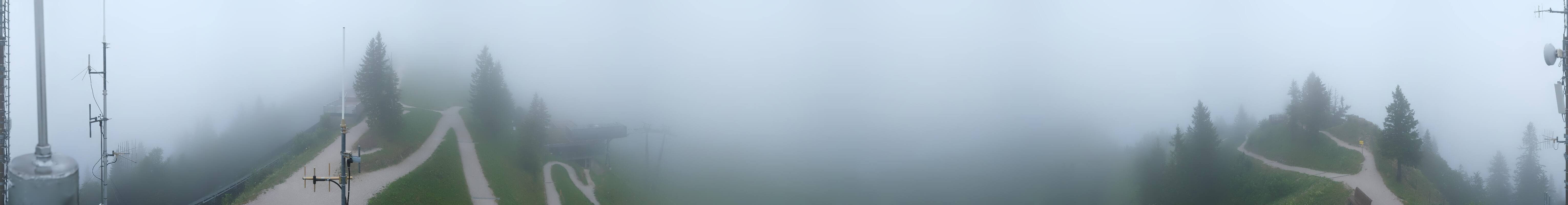 Archiv Foto Webcam Zwölferhorn im Salzkammergut