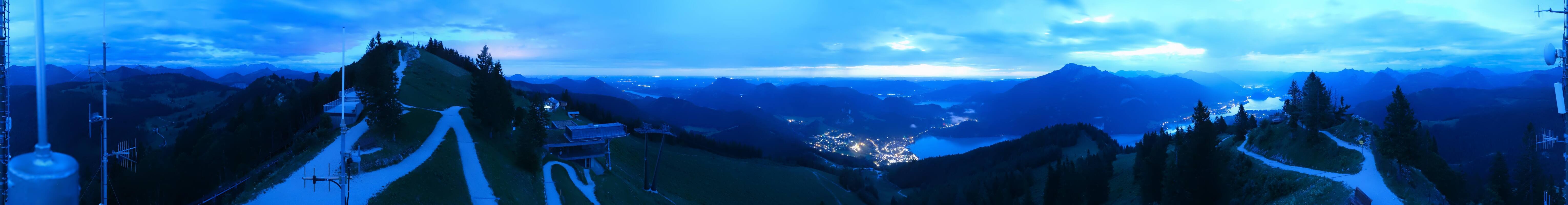 Archiv Foto Webcam Zwölferhorn im Salzkammergut