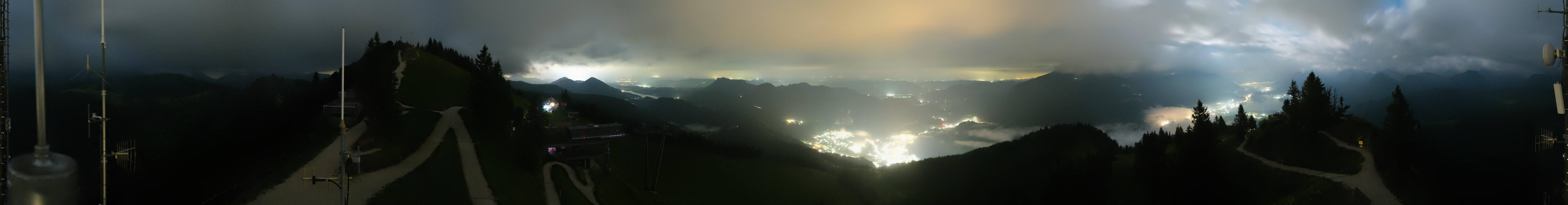 Archiv Foto Webcam Zwölferhorn im Salzkammergut