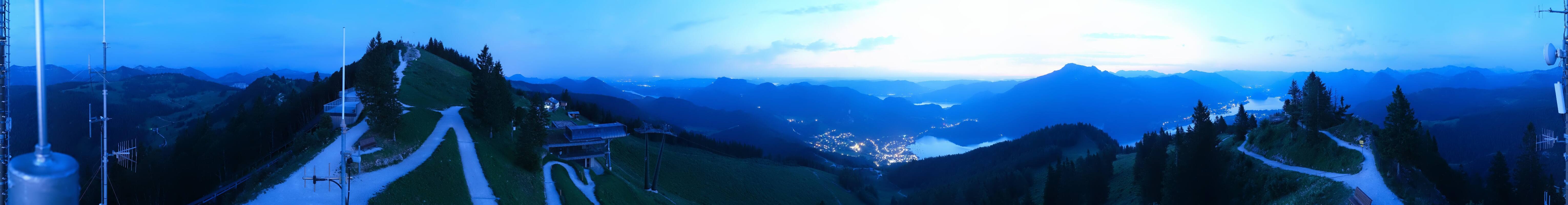 Archiv Foto Webcam Zwölferhorn im Salzkammergut