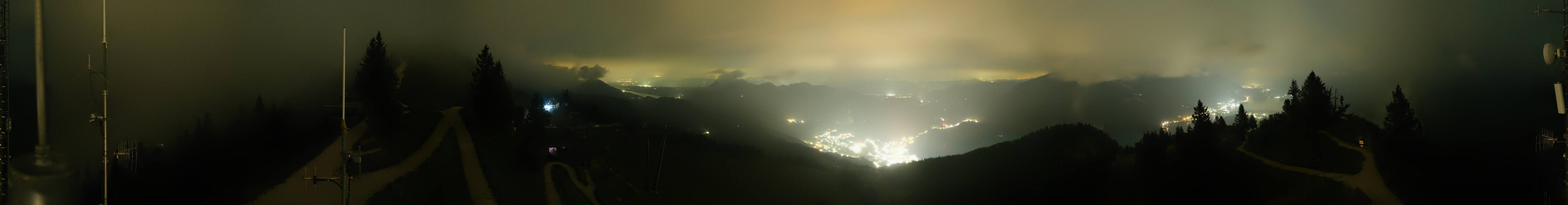 Archiv Foto Webcam Zwölferhorn im Salzkammergut