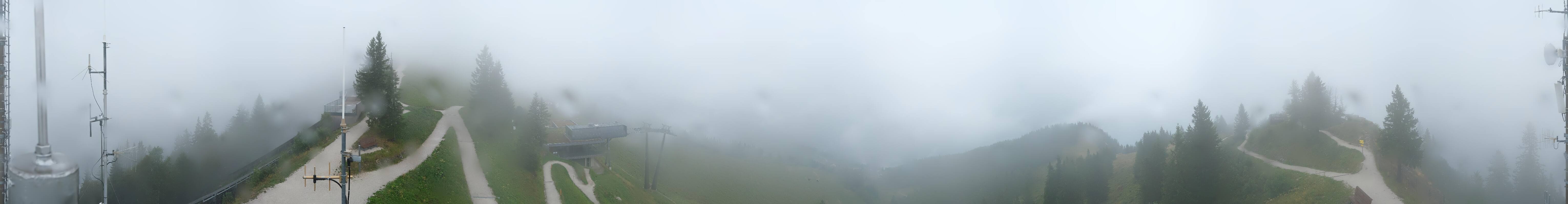 Archiv Foto Webcam Zwölferhorn im Salzkammergut