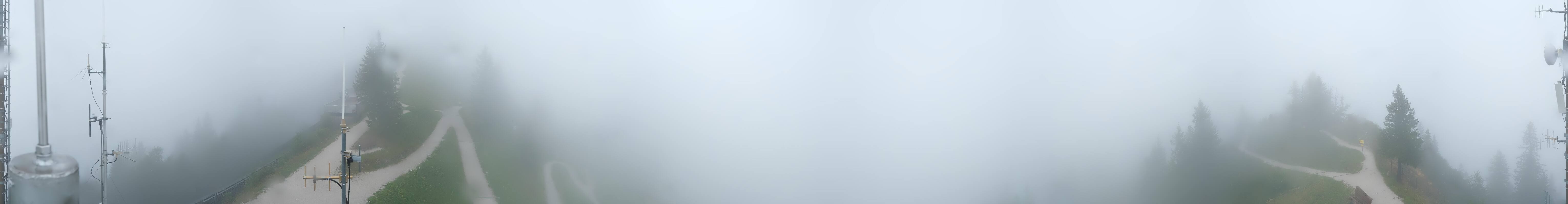 Archiv Foto Webcam Zwölferhorn im Salzkammergut