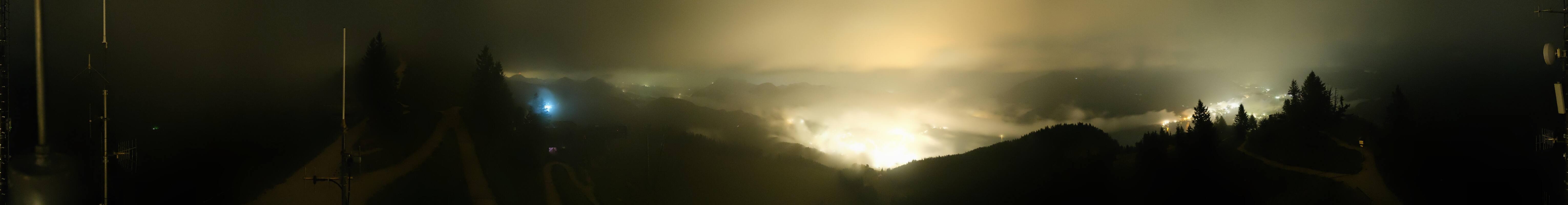 Archiv Foto Webcam Zwölferhorn im Salzkammergut