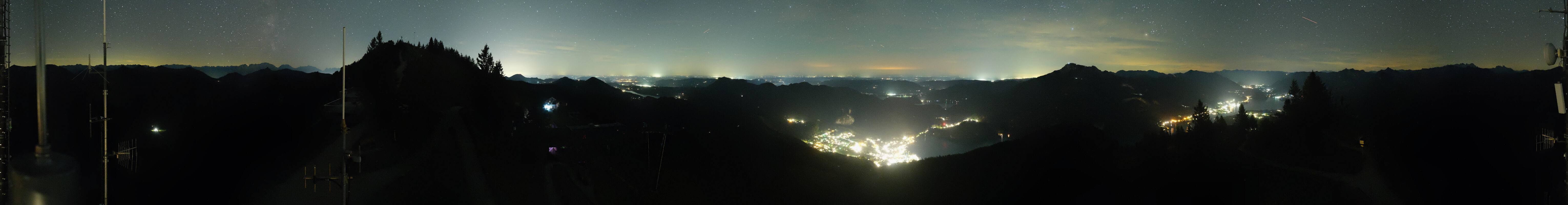 Archiv Foto Webcam Zwölferhorn im Salzkammergut