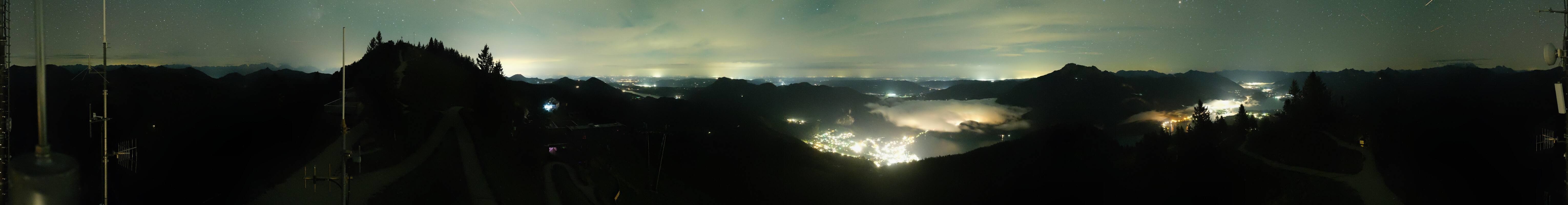 Archiv Foto Webcam Zwölferhorn im Salzkammergut