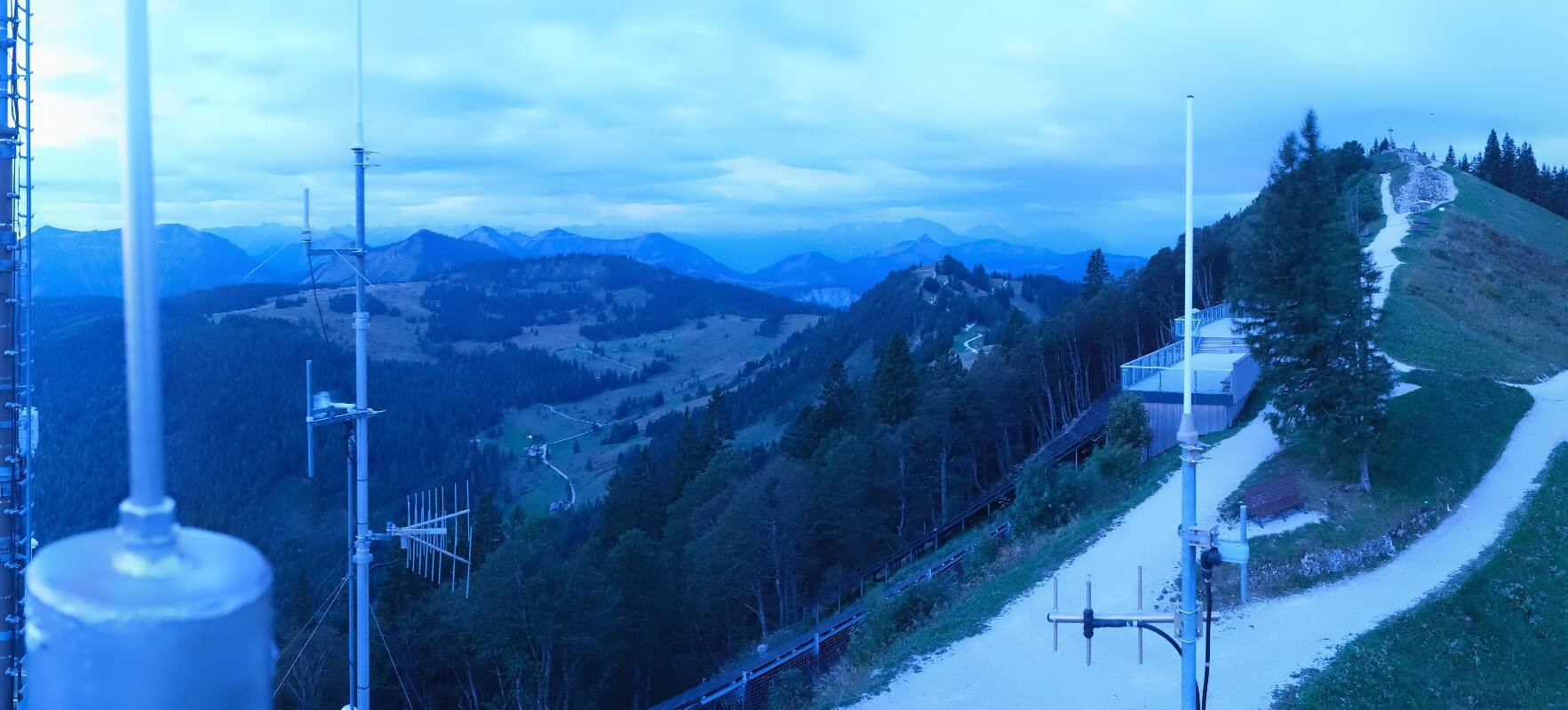 Archiv Foto Webcam Zwölferhorn im Salzkammergut