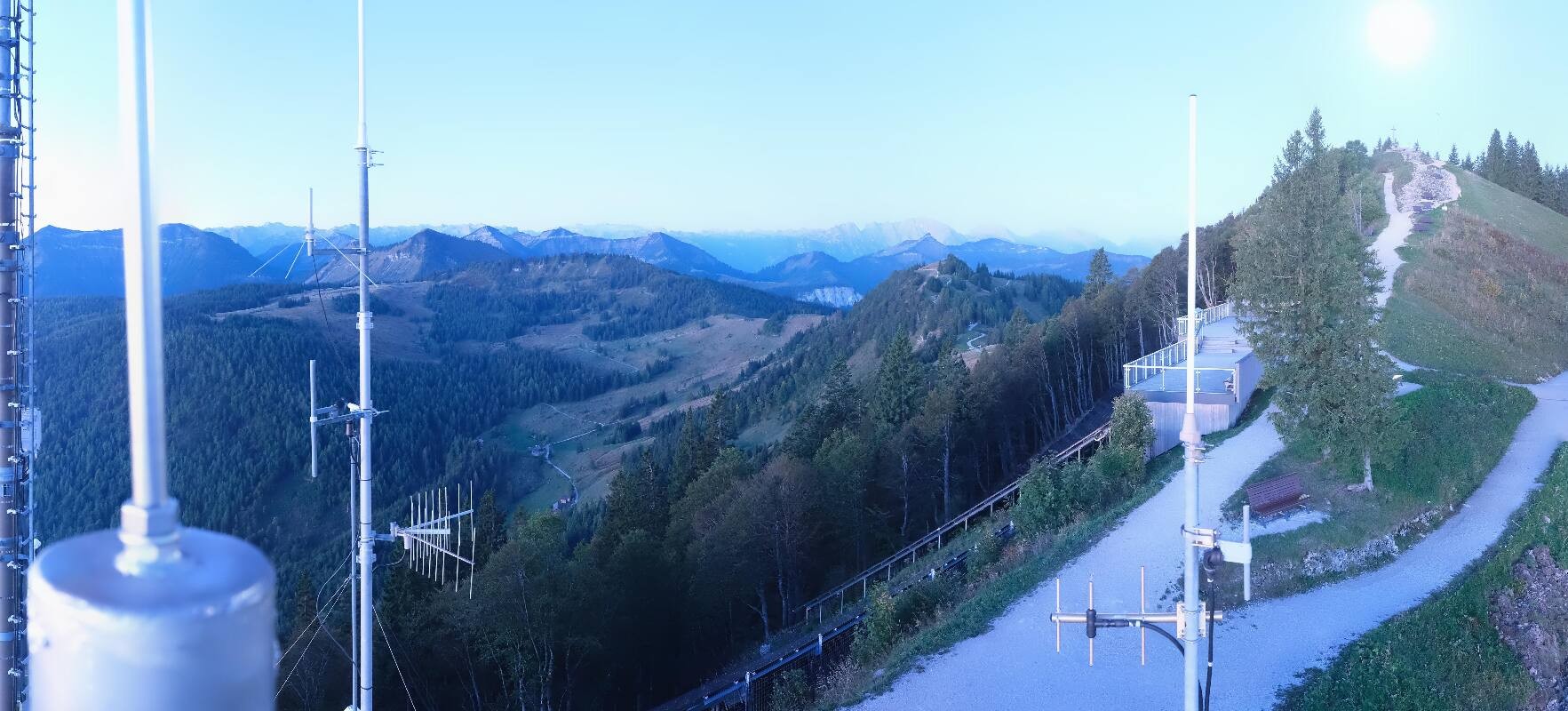 Archiv Foto Webcam Zwölferhorn im Salzkammergut