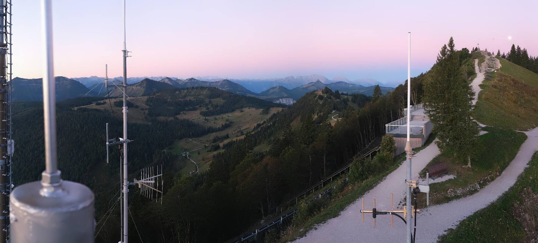 Archiv Foto Webcam Zwölferhorn im Salzkammergut