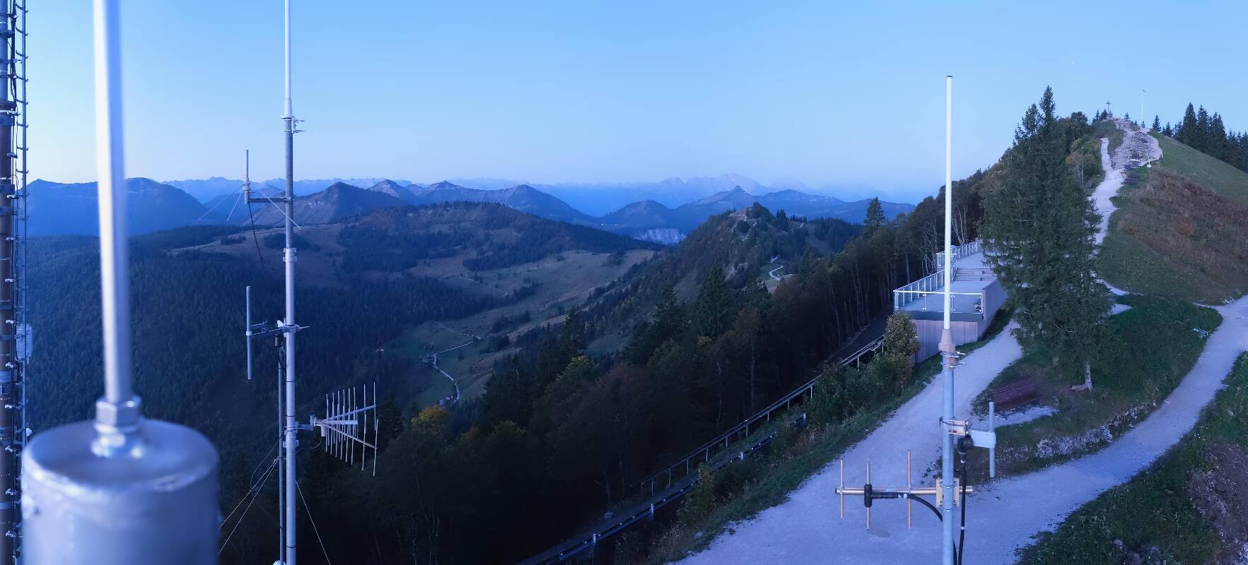 Archiv Foto Webcam Zwölferhorn im Salzkammergut