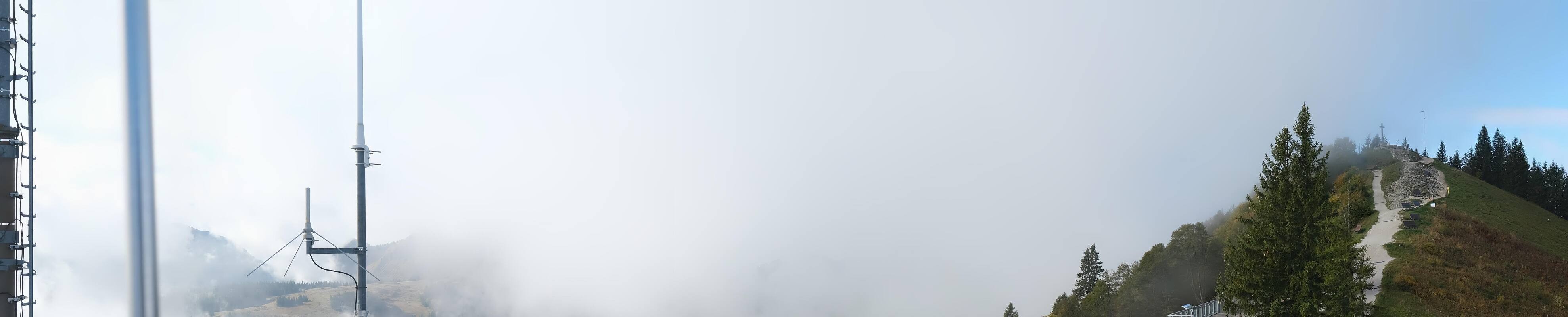 Archiv Foto Webcam Zwölferhorn im Salzkammergut