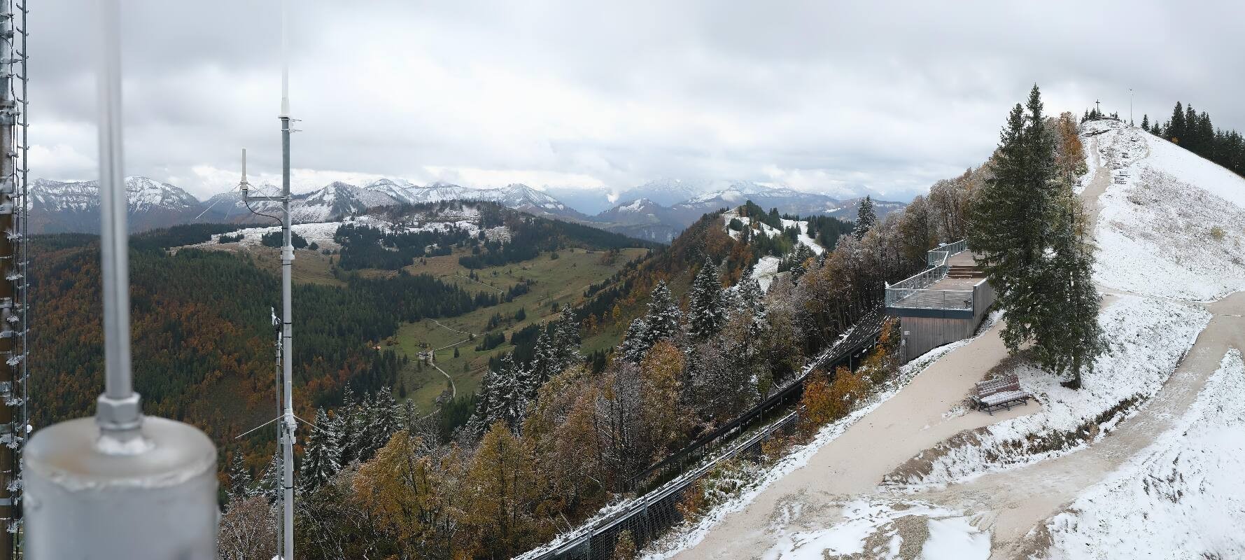 Archiv Foto Webcam Zwölferhorn im Salzkammergut