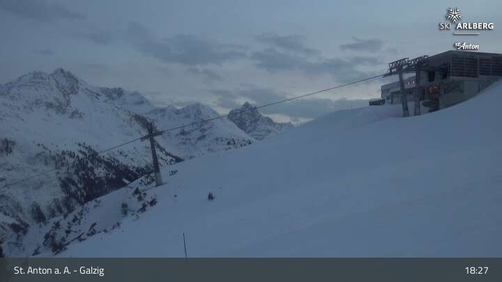 Archived image Webcam Galzig Mountain (St. Anton)