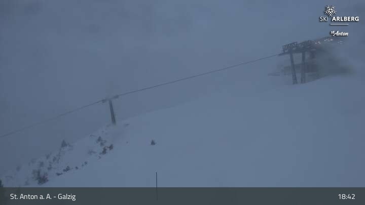 Archived image Webcam Galzig Mountain (St. Anton)