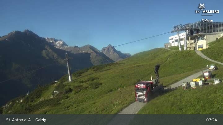 Archived image Webcam Galzig Mountain (St. Anton)