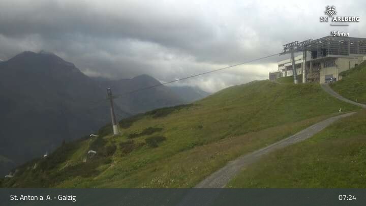 Archived image Webcam Galzig Mountain (St. Anton)