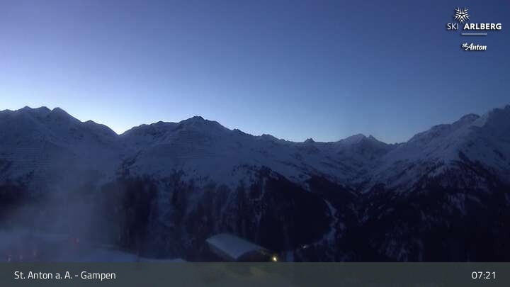 Archived image Webcam Gampen (Mountain Restaurant)