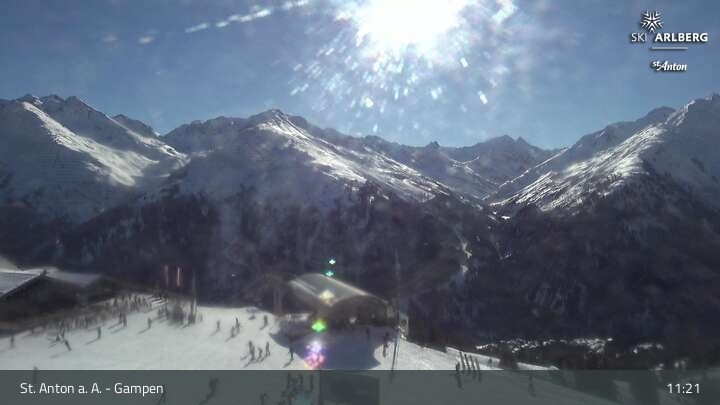 Archived image Webcam Gampen (Mountain Restaurant)