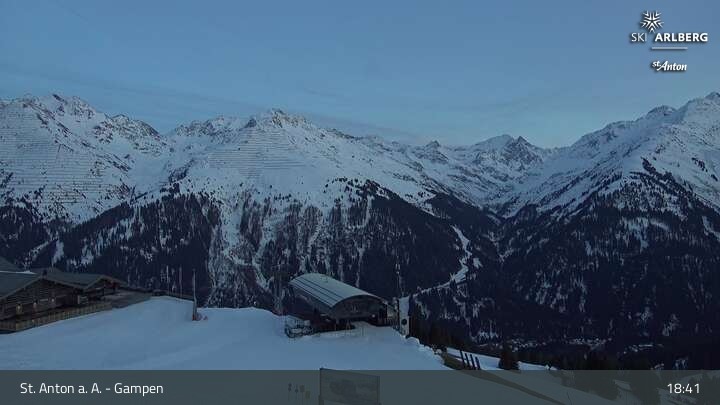 Archived image Webcam Gampen (Mountain Restaurant)