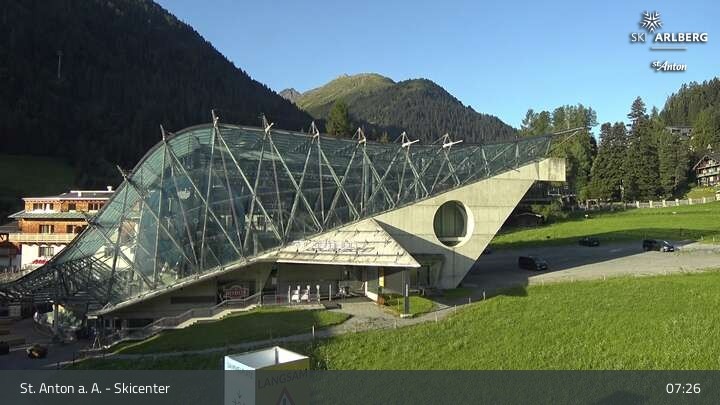 Archived image Webcam Base Station Galzigbahn