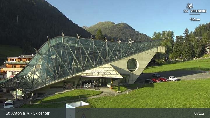 Archived image Webcam Base Station Galzigbahn