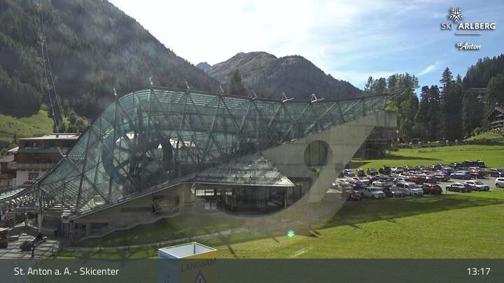 Archived image Webcam Base Station Galzigbahn