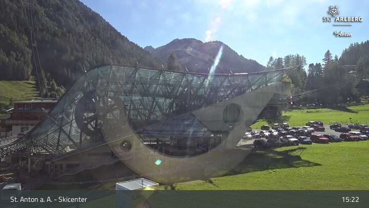 Archived image Webcam Base Station Galzigbahn