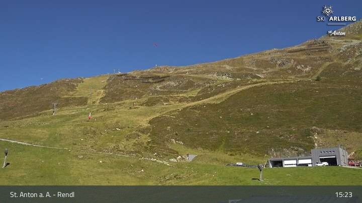 Archived image Webcam Mountain Restaurant Rendl - St. Anton